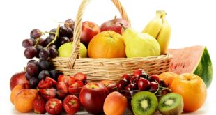 fruits_different_many_basket_parents_talks_vitamins